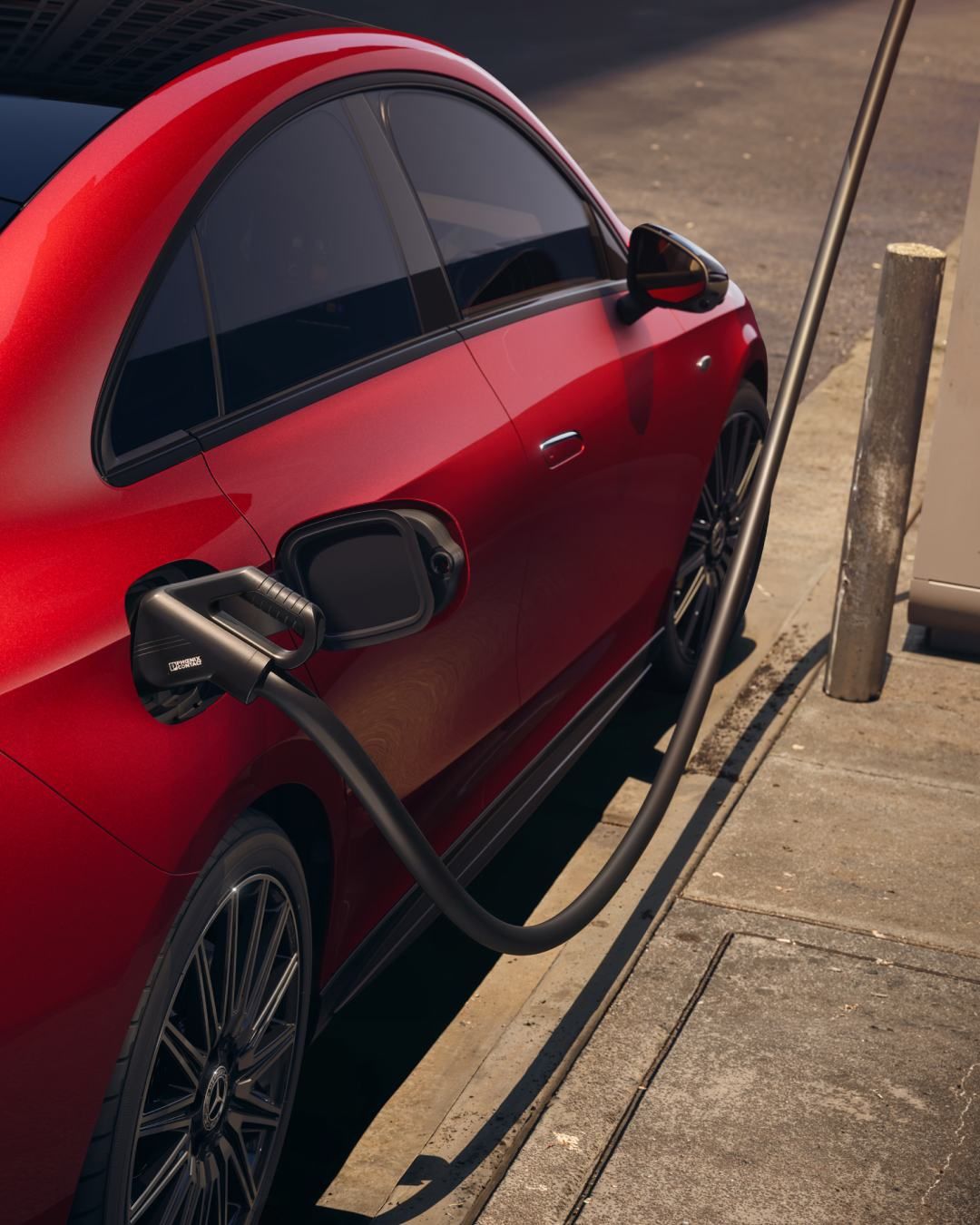 충전 중인 The all-new electric CLA